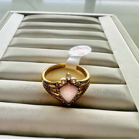 Gold Opal Marquise Halo Statement Ring size 10 - Picture 2 of 3